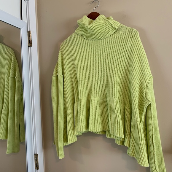 Free people turtleneck sweater - Blogger favorite - Picture 5 of 6